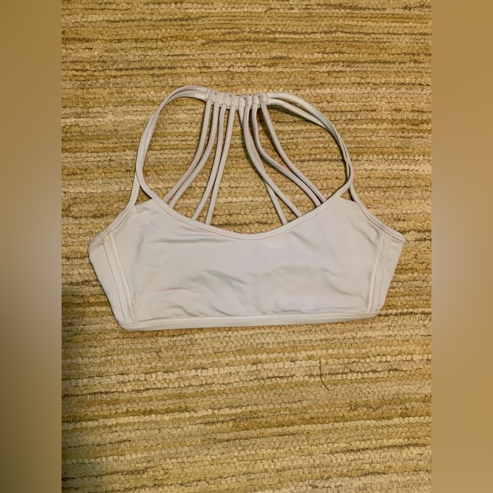 Lululemon size 6 sports bra